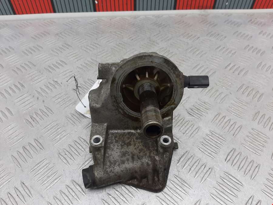 06A115417 Корпус масляного фильтра Volkswagen Bora(Jetta) (1998-2005) Седан 1999г. | Фото № 2 06A115417 Корпус масляного фильтра Volkswagen Bora(Jetta) (1998-2005) Седан 1999г. - Фото 2