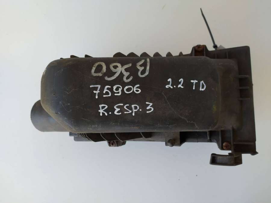 7700868715 Корпус воздушногo фильтра Renault Espace 3 1998г. | Фото № 1 7700868715 Корпус воздушногo фильтра Renault Espace 3 1998г. - Фото 1