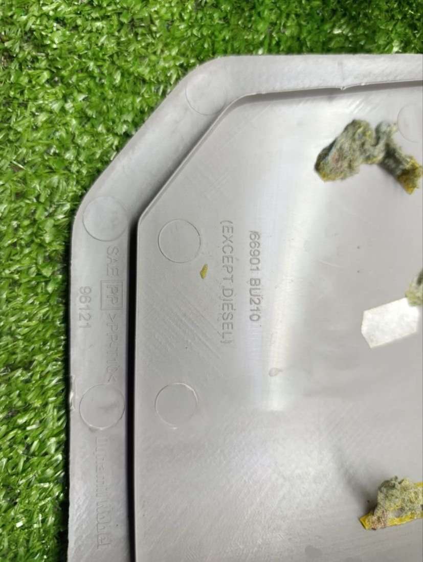 66901BU210 Накладка на порог  Nissan Almera Tino 2000г. | Фото № 7  66901BU210 Накладка на порог  Nissan Almera Tino 2000г. - Фото 7