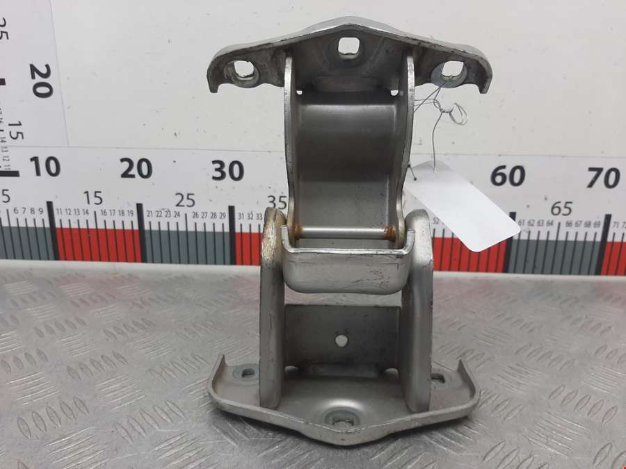 312304 Петля двери распашной Opel Vivaro A (2001-2014) Микроавтобус 2005г. | Фото № 1 312304 Петля двери распашной Opel Vivaro A (2001-2014) Микроавтобус 2005г. - Фото 1