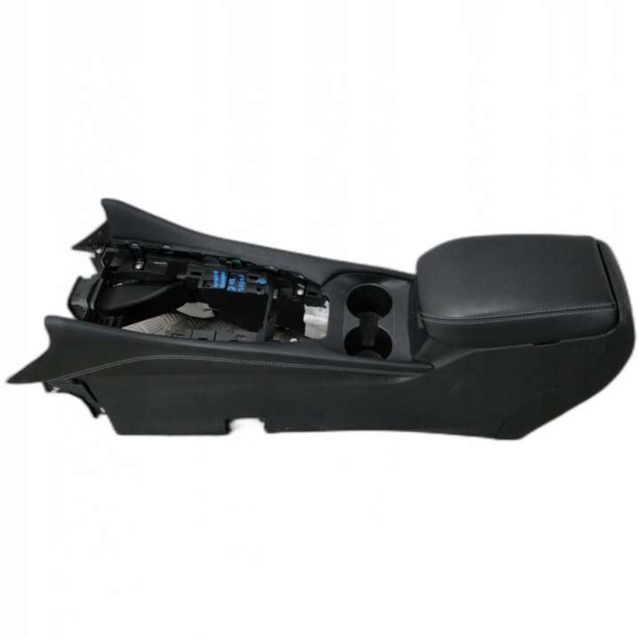 Подлокотник  Nissan Qashqai 3 поколение (2021-2024) 2021г. | Фото № 1   Подлокотник  Nissan Qashqai 3 поколение (2021-2024) 2021г. - Фото 1