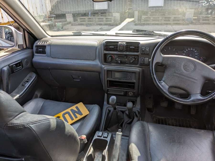 Ручка двери внутренняя задняя левая Opel Frontera B (1998-2004) Внедорожник 5дв. 2002г. | Фото № 8 Ручка двери внутренняя задняя левая Opel Frontera B (1998-2004) Внедорожник 5дв. 2002г. - Фото 8