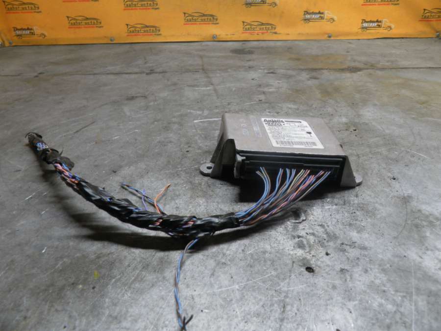 Блок AirBag Renault Scenic 2 поколение (2003-2006) 2004г. | Фото № 4 Блок AirBag Renault Scenic 2 поколение (2003-2006) 2004г. - Фото 4