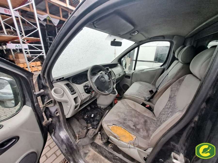 8200020062 91166770 R6136S600 Накладка декоративная на торпедо  Opel Vivaro 2006г. | Фото № 8  8200020062 91166770 R6136S600 Накладка декоративная на торпедо  Opel Vivaro 2006г. - Фото 8