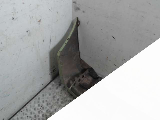 Бампер,зад Mazda Demio (1996 - 2003) Минивен 2001г. | Фото № 3 Бампер,зад Mazda Demio (1996 - 2003) Минивен 2001г. - Фото 3