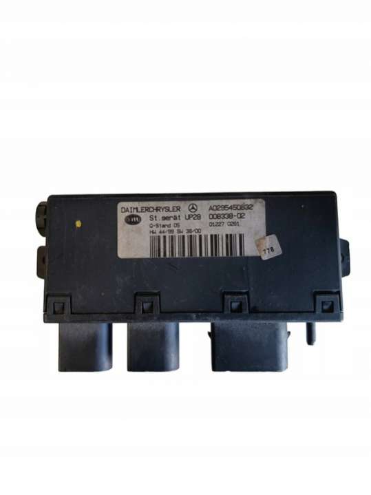 A0295450632 Блок управления (другие) Mercedes CLK W208/A208 (1997-2000) 1997г. | Фото № 1 A0295450632 Блок управления (другие) Mercedes CLK W208/A208 (1997-2000) 1997г. - Фото 1