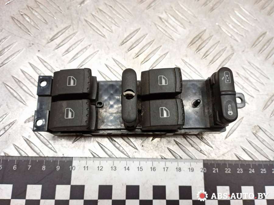 1J49598571J4959857B1J4959857D Блок управления стеклоподъемниками  SEAT Leon 2 2007г. | Фото № 1  1J49598571J4959857B1J4959857D Блок управления стеклоподъемниками  SEAT Leon 2 2007г. - Фото 1