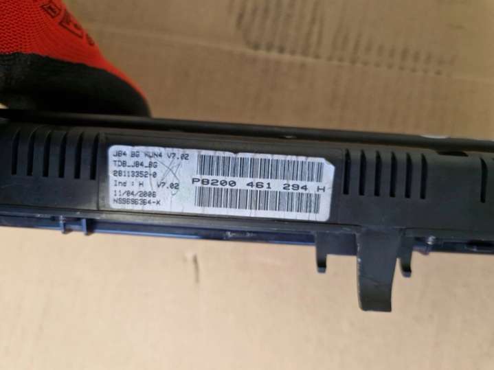 8200461294H Щиток приборов (приборная панель) Renault Scenic 2 поколение (2003-2006) 2003г. | Фото № 4 8200461294H Щиток приборов (приборная панель) Renault Scenic 2 поколение (2003-2006) 2003г. - Фото 4