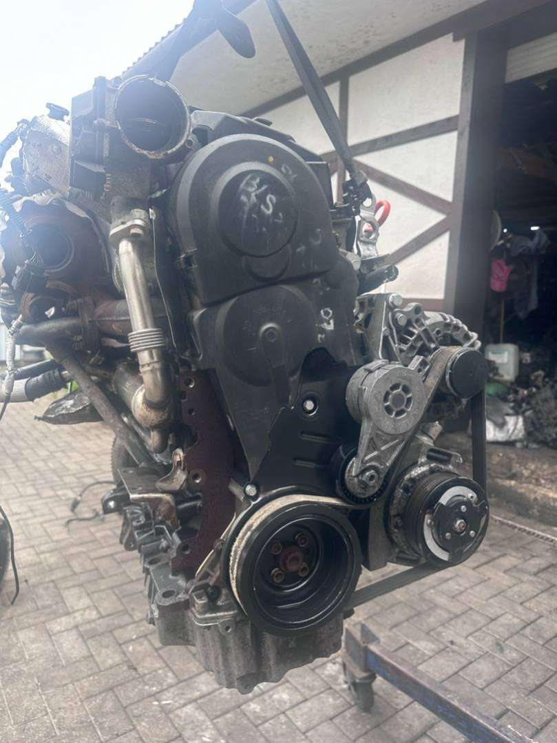 BLS Двигатель  Volkswagen Jetta 5 2008г. | Фото № 4  BLS Двигатель  Volkswagen Jetta 5 2008г. - Фото 4