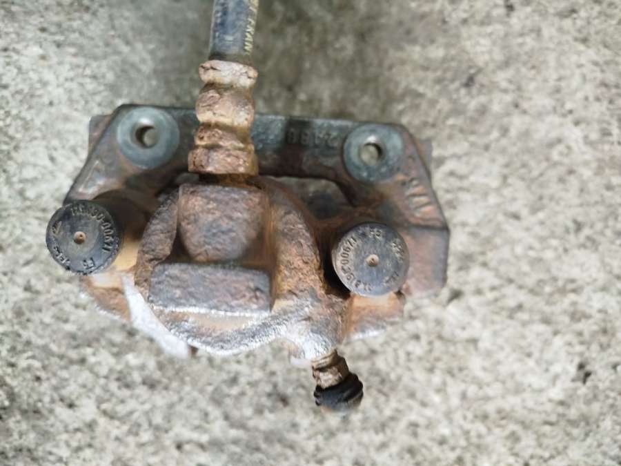 Суппорт тормозной задний левый Citroen Evasion 1998г. | Фото № 3 Суппорт тормозной задний левый Citroen Evasion 1998г. - Фото 3