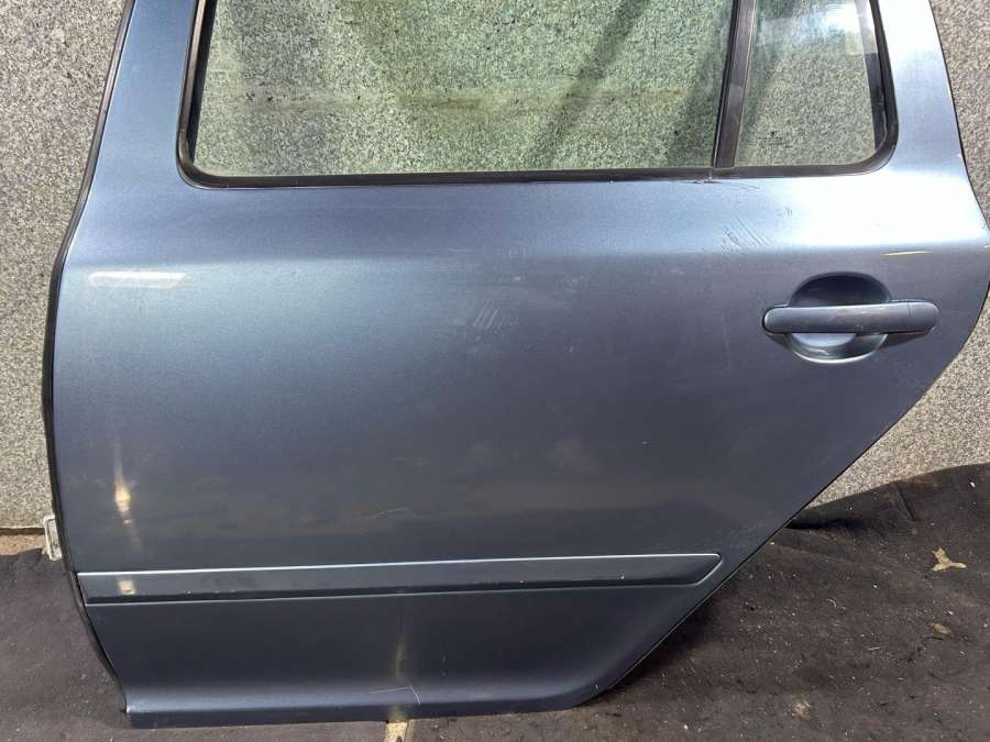 Дверь задняя левая Skoda Octavia 2 (A5) 2007г. | Фото № 2 Дверь задняя левая Skoda Octavia 2 (A5) 2007г. - Фото 2