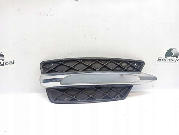 A2048851453 Решетка радиатора  Mercedes C W204/S204 (2007-2012) 2007г. | Фото № 2  A2048851453 Решетка радиатора  Mercedes C W204/S204 (2007-2012) 2007г. - Фото 2