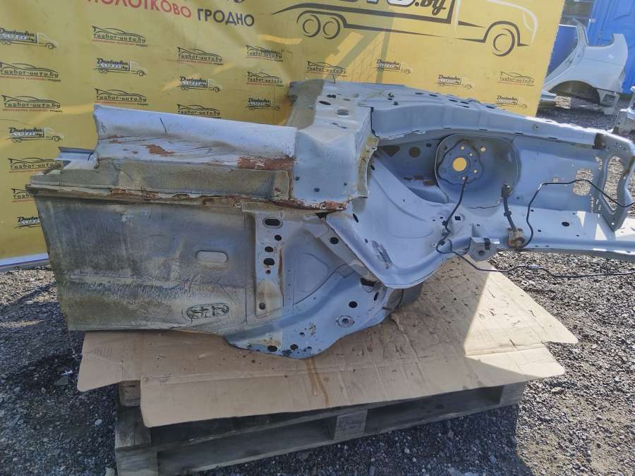 Стойка кузовная передняя правая Ford C-Max Хэтчбэк 5 дв. 2004г. | Фото № 1 Стойка кузовная передняя правая Ford C-Max Хэтчбэк 5 дв. 2004г. - Фото 1