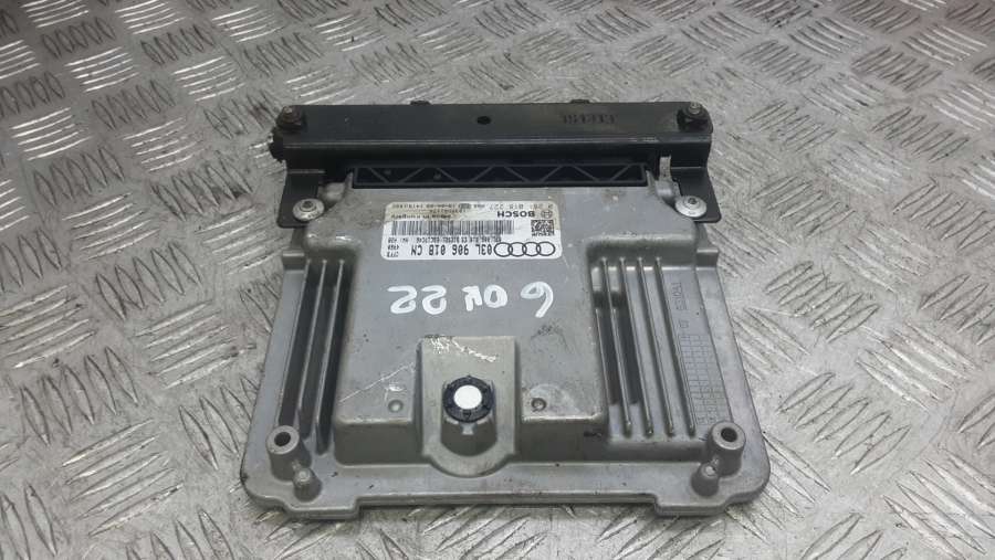 Блок управления двс AUDI Q3 2011г. | Фото № 9 Блок управления двс AUDI Q3 2011г. - Фото 9