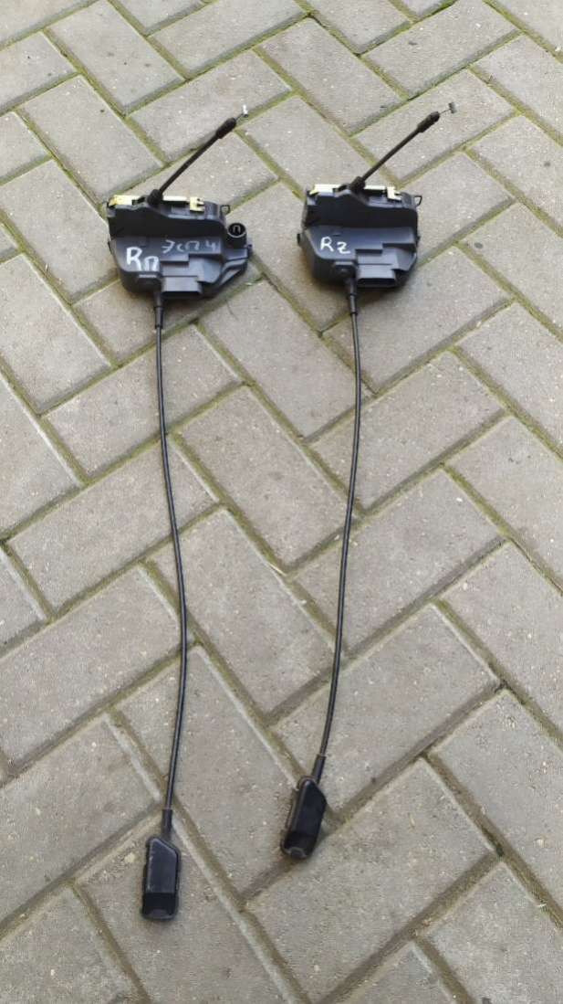 Замок двери задней правой Renault Espace 4 2005г. | Фото № 1 Замок двери задней правой Renault Espace 4 2005г. - Фото 1