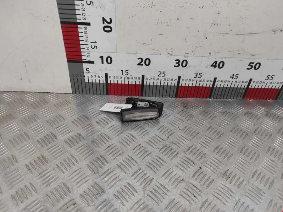 Подсветка номера Lexus RX 2 (XU30) (2003-2009) Внедорожник 5дв. 2003г. | Фото № 1 Подсветка номера Lexus RX 2 (XU30) (2003-2009) Внедорожник 5дв. 2003г. - Фото 1