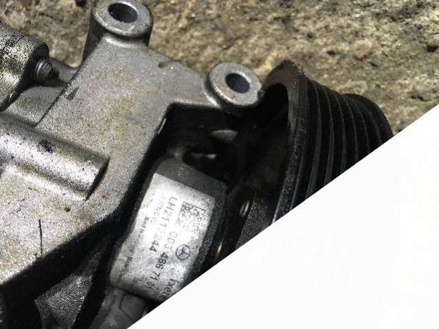 0034667101A0034667101 Насос гидроусилителя руля  Mercedes-Benz Sprinter (W901-905) 2004г. | Фото № 2  0034667101A0034667101 Насос гидроусилителя руля  Mercedes-Benz Sprinter (W901-905) 2004г. - Фото 2