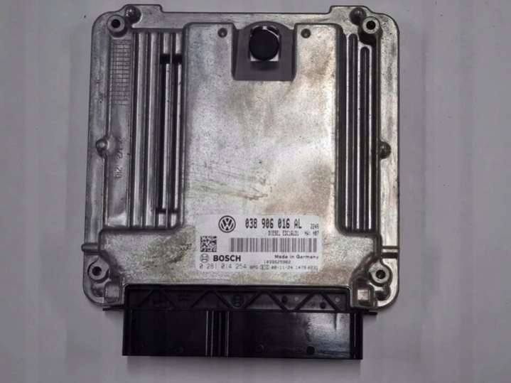 038906016AL Блок управления двигателем Volkswagen Multivan T5 (2003-2009) 2003г. | Фото № 1 038906016AL Блок управления двигателем Volkswagen Multivan T5 (2003-2009) 2003г. - Фото 1