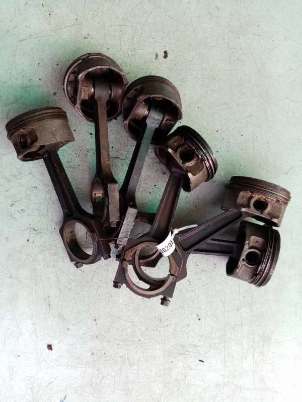 KL Поршень Mazda Xedos 9 1998г. | Фото № 1 KL Поршень Mazda Xedos 9 1998г. - Фото 1