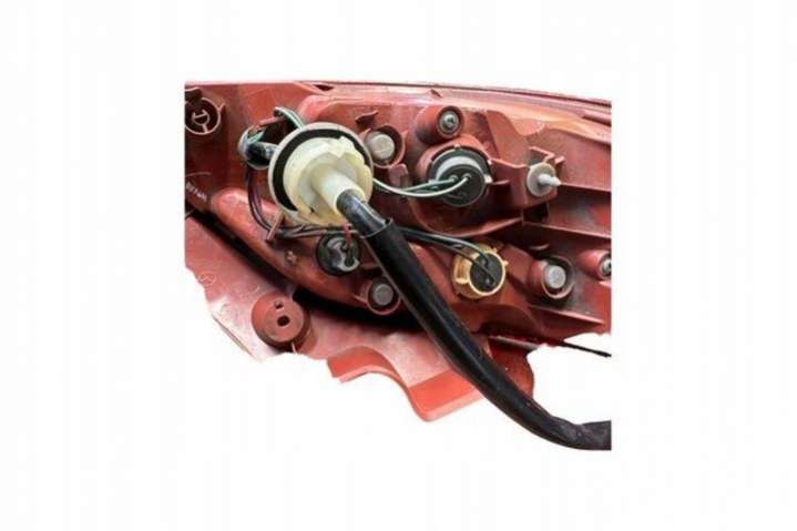 D65151150 Фонарь задний правый  Mazda 2 поколение (007-010) 2007г. | Фото № 10  D65151150 Фонарь задний правый  Mazda 2 поколение (007-010) 2007г. - Фото 10