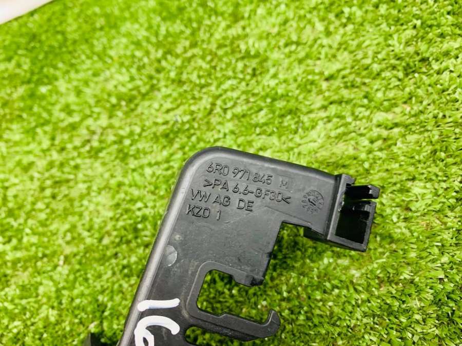 6R0971845  Кронштейн   Skoda Fabia III 2019г. | Фото № 5  6R0971845  Кронштейн   Skoda Fabia III 2019г. - Фото 5