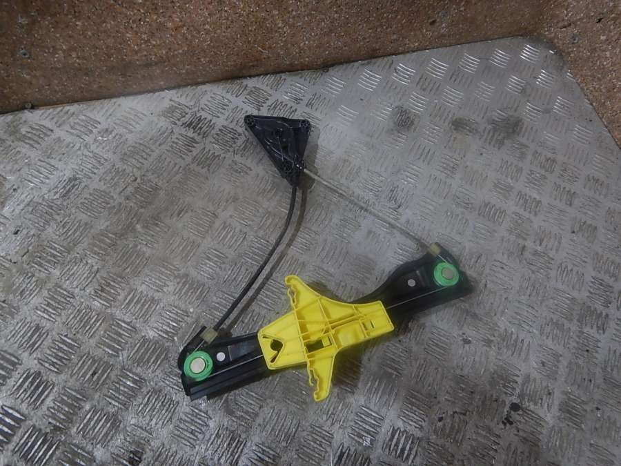 6RU839462E Стеклоподъемник электр.задний правый Volkswagen Polo 0000г. | Фото № 2 6RU839462E Стеклоподъемник электр.задний правый Volkswagen Polo 0000г. - Фото 2