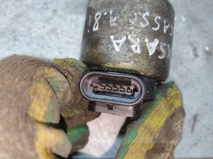 Клапан EGR Citroen Xsara Picasso Минивэн 2003г. | Фото № 3 Клапан EGR Citroen Xsara Picasso Минивэн 2003г. - Фото 3