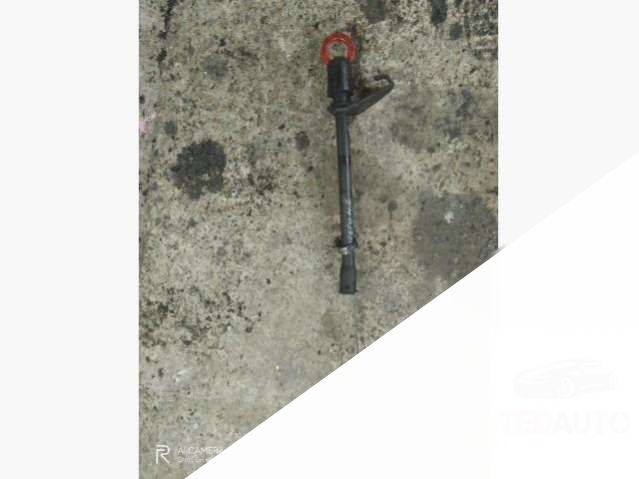 Щуп двигателя Mercedes Atego 815 1998г. | Фото № 2 Щуп двигателя Mercedes Atego 815 1998г. - Фото 2