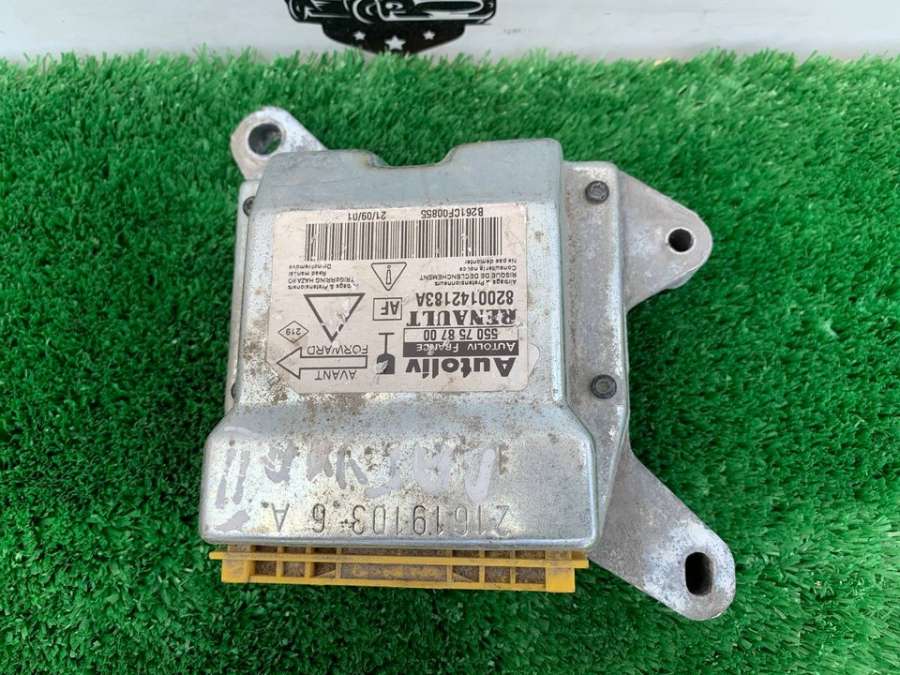 8200142183A Блок управления AIRBAG Renault Laguna II 2001г. | Фото № 3 8200142183A Блок управления AIRBAG Renault Laguna II 2001г. - Фото 3