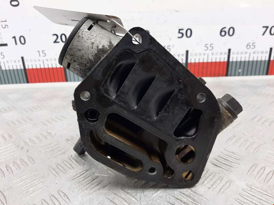 06A115417 Корпус масляного фильтра Volkswagen Bora(Jetta) (1998-2005) Седан 1999г. | Фото № 5 06A115417 Корпус масляного фильтра Volkswagen Bora(Jetta) (1998-2005) Седан 1999г. - Фото 5