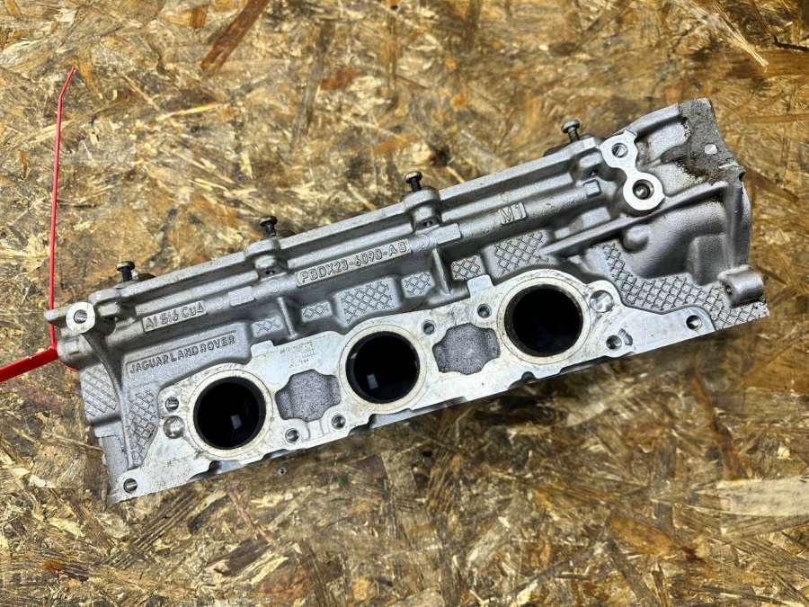 AJ813621LR054846DX236C032CA Головка блока цилиндров правая  Jaguar XF 2 2016г. | Фото № 12  AJ813621LR054846DX236C032CA Головка блока цилиндров правая  Jaguar XF 2 2016г. - Фото 12
