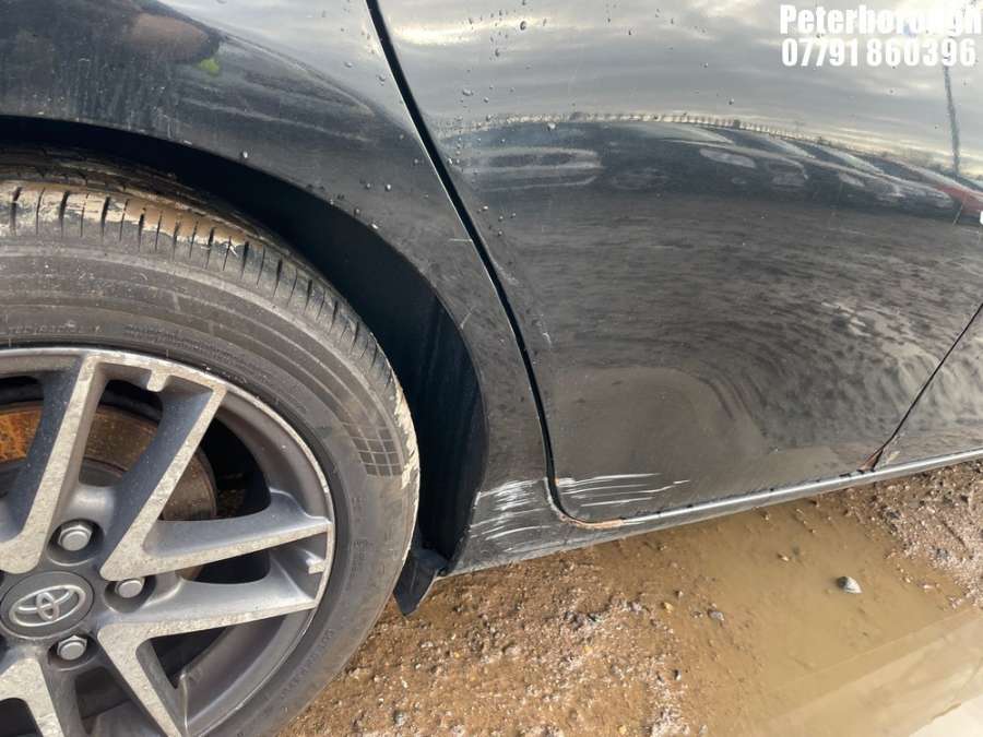 Бачок расширительный TOYOTA AURIS E180 2013г. | Фото № 6 Бачок расширительный TOYOTA AURIS E180 2013г. - Фото 6