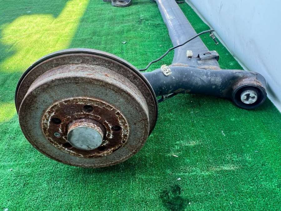 5J0505435 Балка подвески задняя   Skoda Fabia 2 restailing 2014г. | Фото № 7  5J0505435 Балка подвески задняя   Skoda Fabia 2 restailing 2014г. - Фото 7