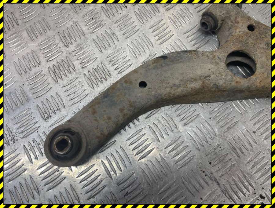 Рычаг передний правый Mazda 323 BJ 1999г. | Фото № 3 Рычаг передний правый Mazda 323 BJ 1999г. - Фото 3