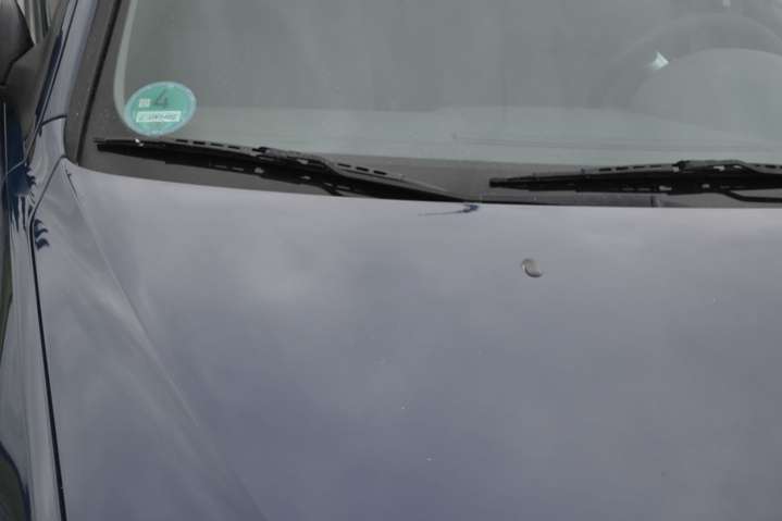 Капот  Ford Mondeo 3 поколение (2000-2003) 2000г. | Фото № 4   Капот  Ford Mondeo 3 поколение (2000-2003) 2000г. - Фото 4