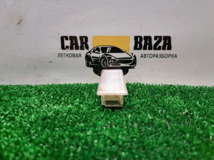 927050502  Плафон передней двери R   BMW 1 F20/F21 2014г. | Фото № 6  927050502  Плафон передней двери R   BMW 1 F20/F21 2014г. - Фото 6