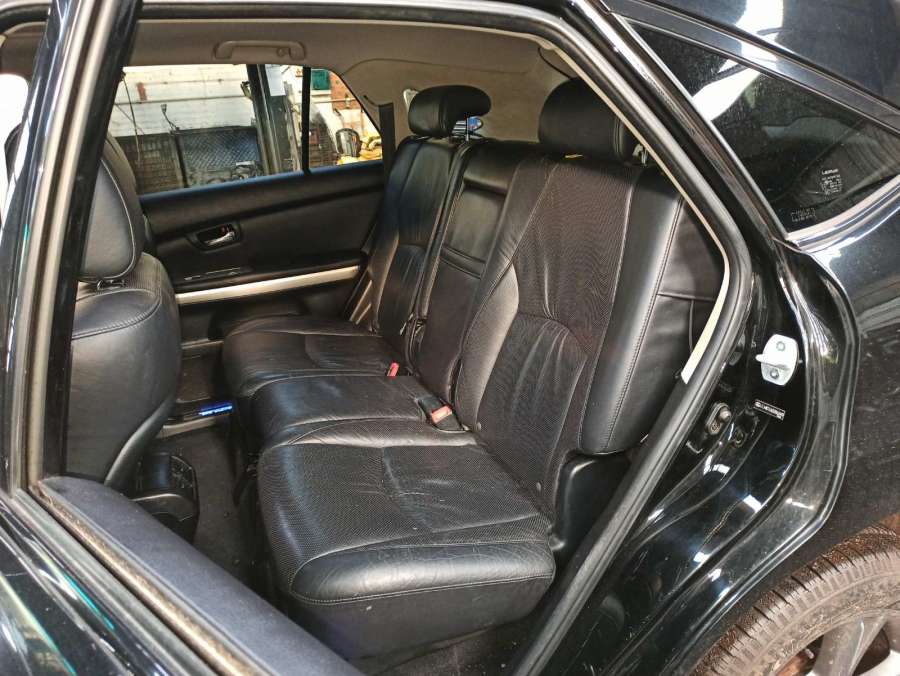 Блок комфорта Lexus RX 2 (XU30) (2003-2009) Внедорожник 5дв. 2008г. | Фото № 17 Блок комфорта Lexus RX 2 (XU30) (2003-2009) Внедорожник 5дв. 2008г. - Фото 17