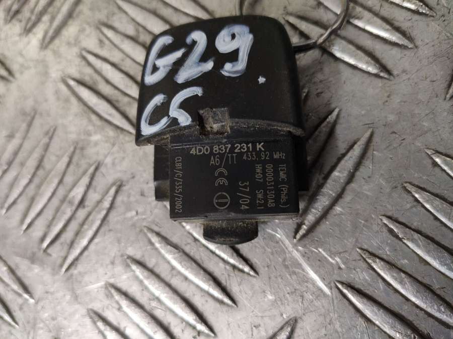 4D0837231K Ключ Audi A6 Allroad C5 2004г. | Фото № 3 4D0837231K Ключ Audi A6 Allroad C5 2004г. - Фото 3