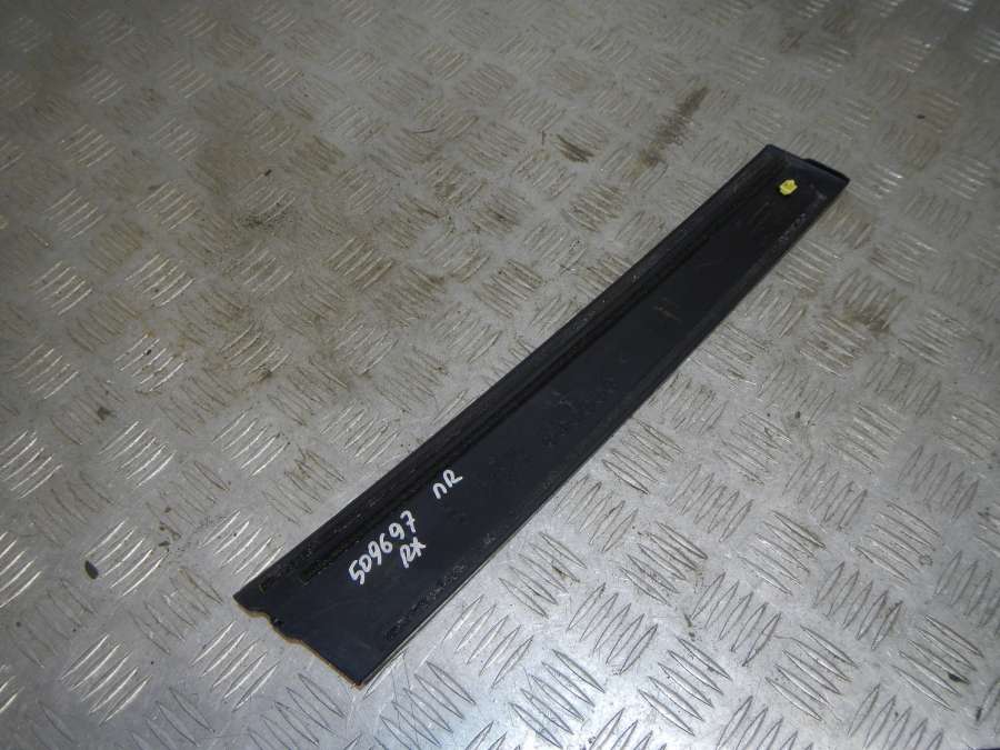 7575548040 Накладка двери передней правой Lexus Rx 0000г. | Фото № 3 7575548040 Накладка двери передней правой Lexus Rx 0000г. - Фото 3