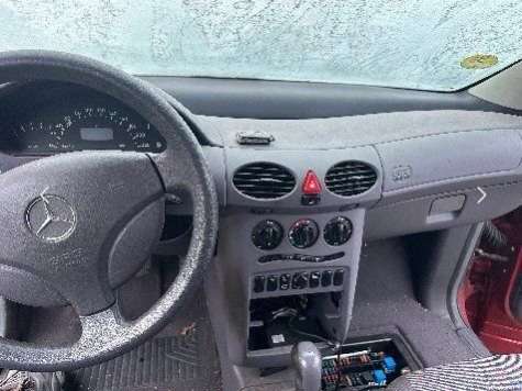 a1686800106 Накладка на порог  Mercedes A W168 2000г. | Фото № 9  a1686800106 Накладка на порог  Mercedes A W168 2000г. - Фото 9