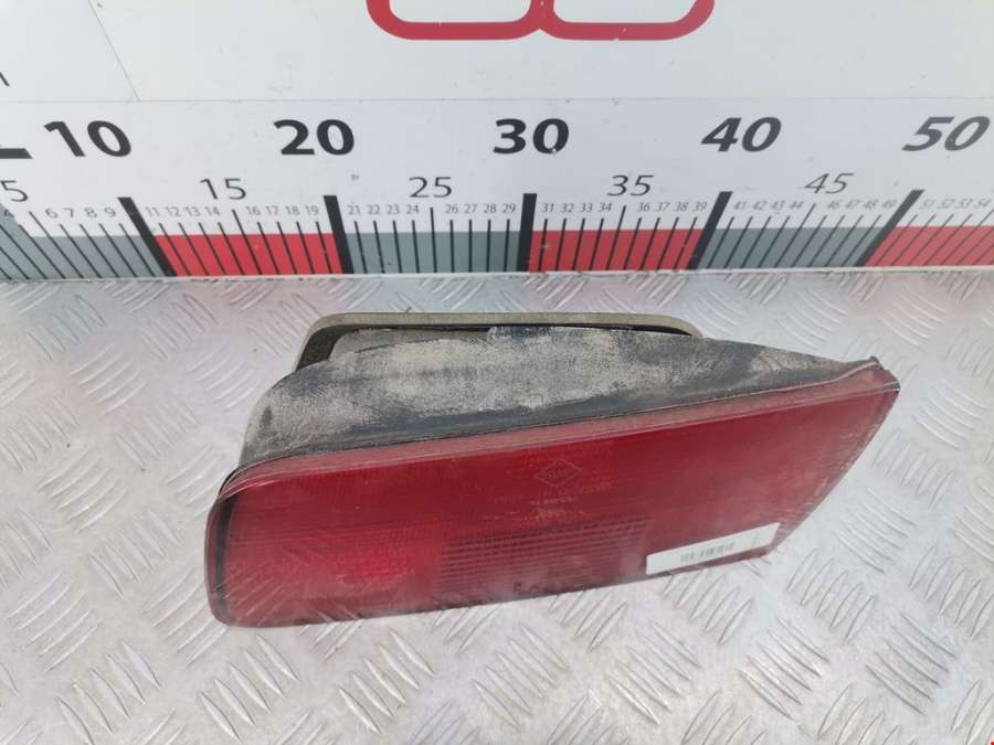 8361674 Фонарь крышки багажника правый BMW 5-Series (E39) (1995-2004) Универсал 2000г. | Фото № 2 8361674 Фонарь крышки багажника правый BMW 5-Series (E39) (1995-2004) Универсал 2000г. - Фото 2