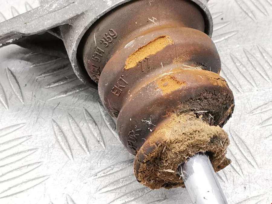 Амортизатор задний левый Volkswagen Touran 1 (2003-2015) Минивэн 2006г. | Фото № 6 Амортизатор задний левый Volkswagen Touran 1 (2003-2015) Минивэн 2006г. - Фото 6