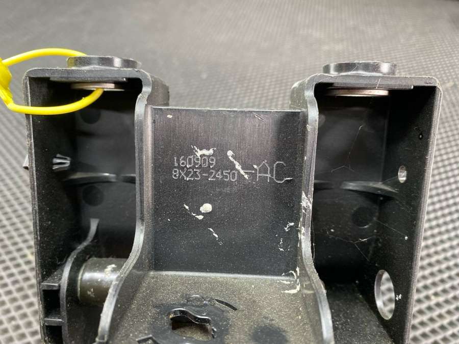 C2Z32158X232450AC Педаль тормоза  Jaguar XF X250 2011г. | Фото № 8  C2Z32158X232450AC Педаль тормоза  Jaguar XF X250 2011г. - Фото 8