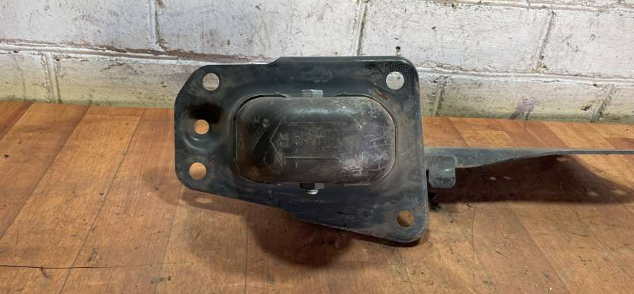 1K0505226H Рычаг задний правый  Skoda Octavia 2  (A5) 2011г. | Фото № 3  1K0505226H Рычаг задний правый  Skoda Octavia 2  (A5) 2011г. - Фото 3