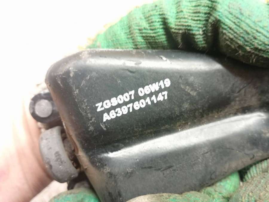 A6397601147 Ролик двери сдвижной  Mercedes-Benz Viano W639 2013г. | Фото № 5  A6397601147 Ролик двери сдвижной  Mercedes-Benz Viano W639 2013г. - Фото 5