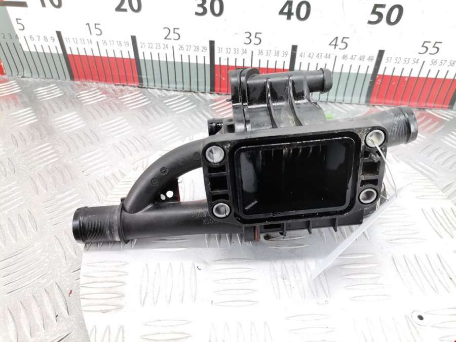 9670253780 Корпус термостата Volvo V60 1 (2010-2018) Универсал 2014г. | Фото № 6 9670253780 Корпус термостата Volvo V60 1 (2010-2018) Универсал 2014г. - Фото 6