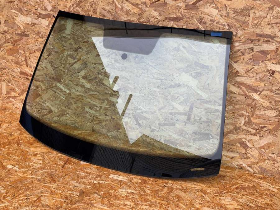 2GJ845011K Стекло лобовое  Volkswagen Taos  2021г. | Фото № 2  2GJ845011K Стекло лобовое  Volkswagen Taos  2021г. - Фото 2