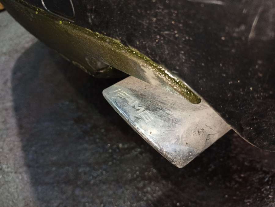 Замок капота Mercedes CLS-Class (W219) (2004-2010) Седан 2007г. | Фото № 18 Замок капота Mercedes CLS-Class (W219) (2004-2010) Седан 2007г. - Фото 18