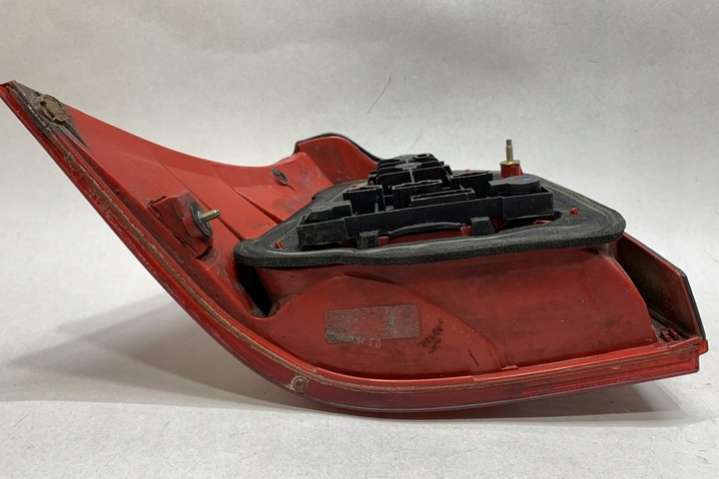 1J6945257 Фонарь задний правый  Volkswagen Golf 4 поколение (1997-2004) 1997г. | Фото № 6  1J6945257 Фонарь задний правый  Volkswagen Golf 4 поколение (1997-2004) 1997г. - Фото 6