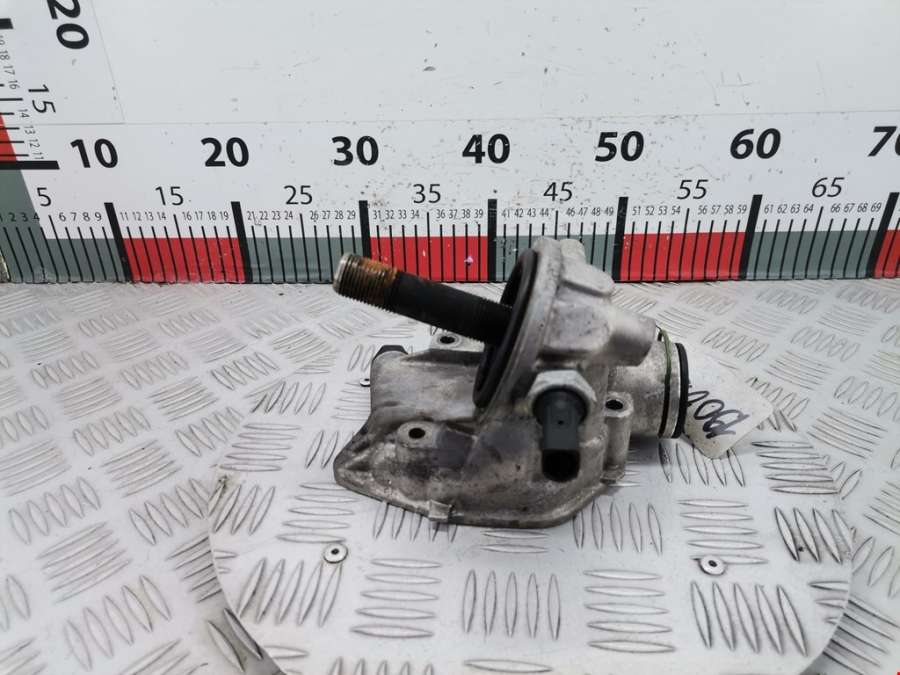 06A115417 Корпус масляного фильтра Volkswagen Passat 5 (1996-2000) Универсал 1999г. | Фото № 3 06A115417 Корпус масляного фильтра Volkswagen Passat 5 (1996-2000) Универсал 1999г. - Фото 3